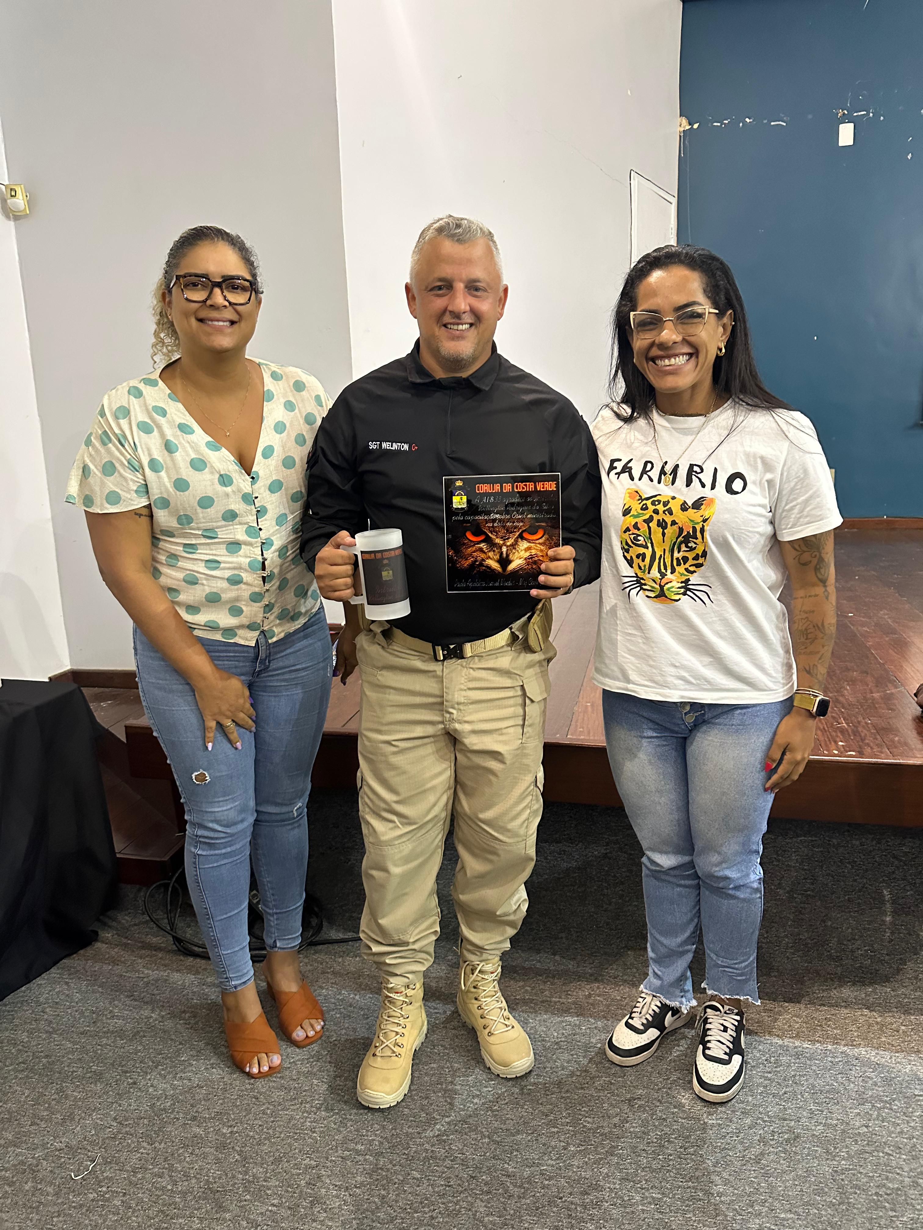 Instrução para os policiais do 33º Batalhão de Polícia Militar